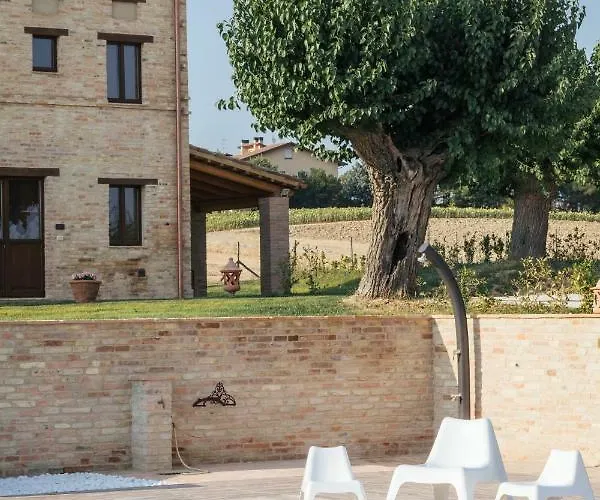 Villa Vernaschi Santa Maria Nuova (Ancona)